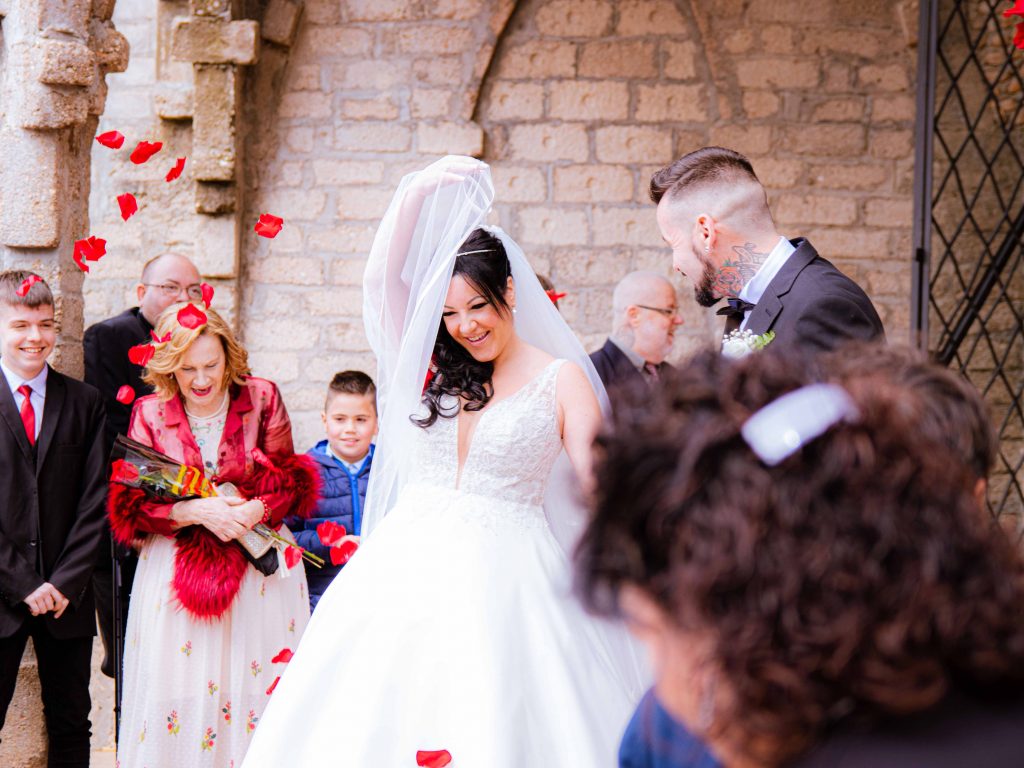 Salida Novios Boda - Herrando Visuals boda casamientos barcelona cataluña